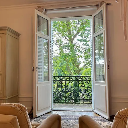 D'hote Du Chateau L'hubertiere ブレッス